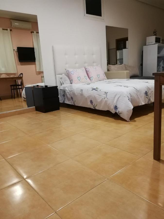 Pension Navarra Madrid Extérieur photo