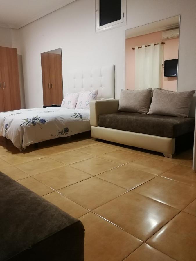 Pension Navarra Madrid Extérieur photo