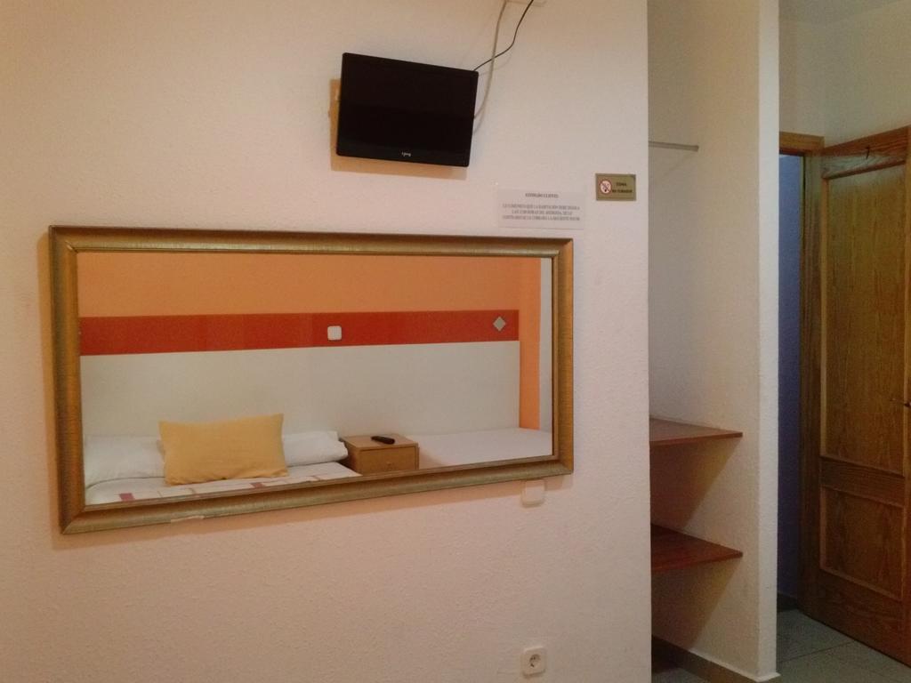 Pension Navarra Madrid Chambre photo